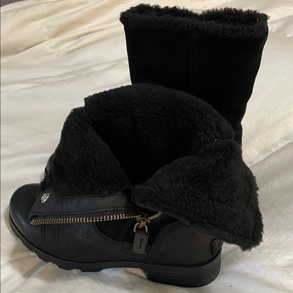Sorel | Emelie | Foldover Boot | Leather/Suede|Faux Fur Lined| Black | Size 6 - Picture 5 of 16